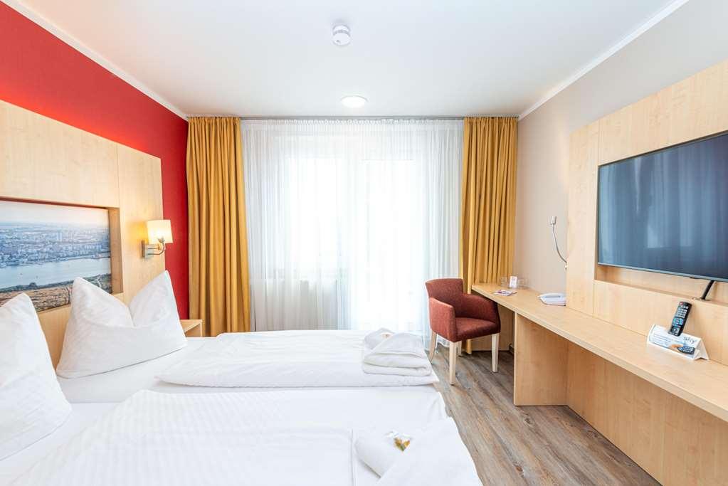 Das Hotel An Der Stadthalle - Rostock Hbf (Adults Only) Δωμάτιο φωτογραφία